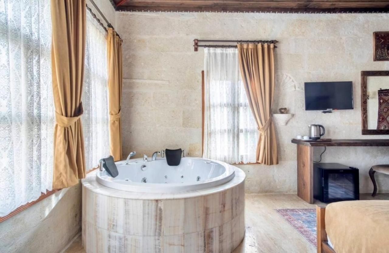 Uzay Cave Suite Hotel Ürgüp Buitenkant foto
