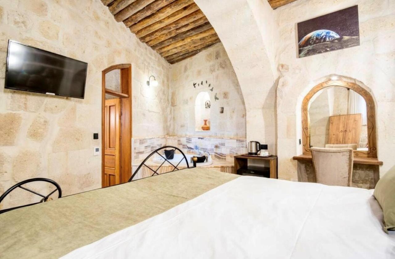 Uzay Cave Suite Hotel Ürgüp Buitenkant foto